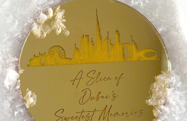 gold-mirror-acrylic-ornament-1